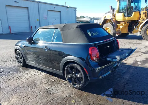 2024 Mini Convertible Cooper S z USA, uszkodzony, nr VIN WMW43DL00R3S15284